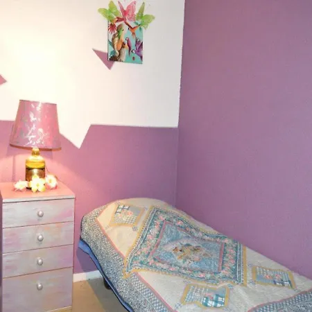 Baleine Rose * Agde